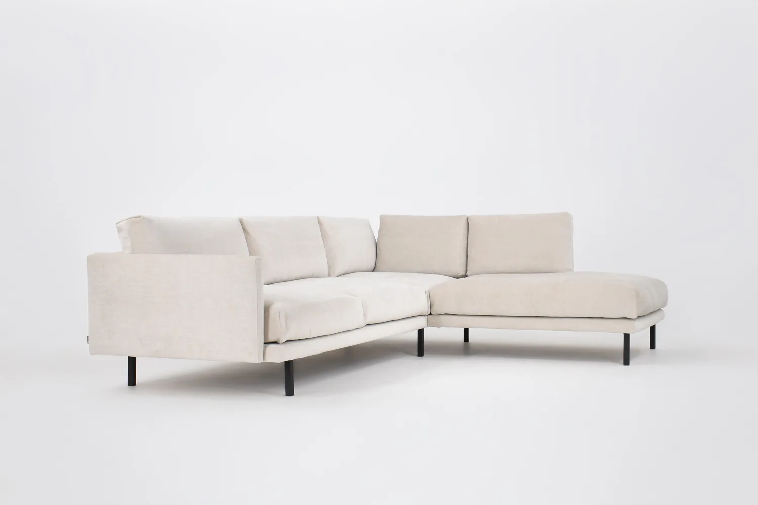 HAVU-avokulma-iso-284x216cm-DO-velvety07-mustametalli-sivuviisto-Finsoffat