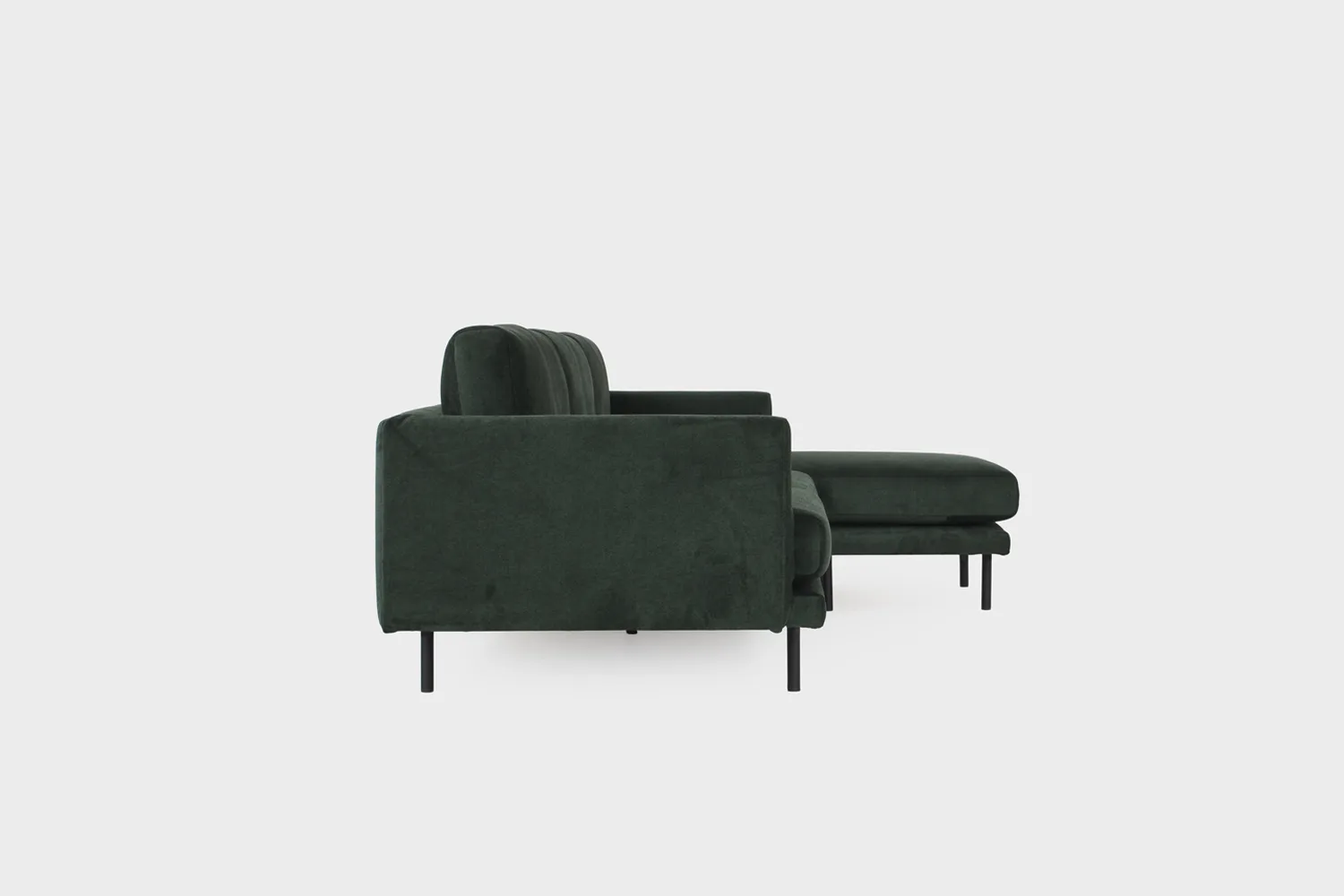 kanerva-iso-divaani-286x160-DVO-Velvety38forest-musta-sivu-Finsoffat