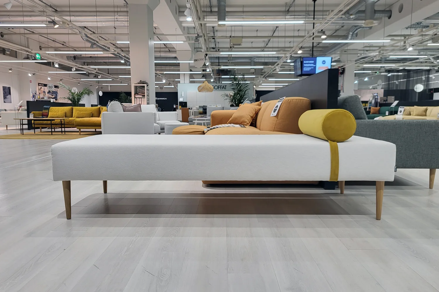 SIESTA daybed, Story 102, Mallikappale