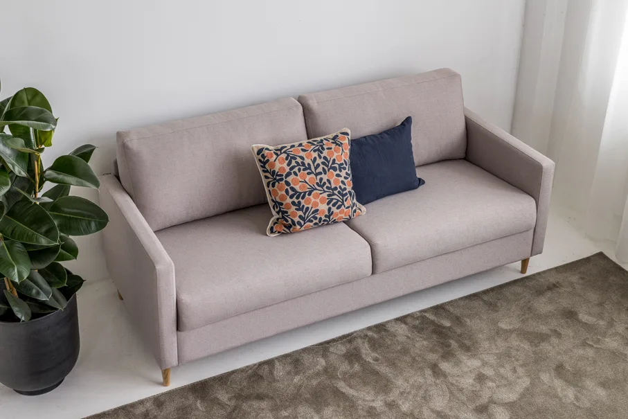 Miten kahden istuttava vuodesohva toimii työhuoneessa?