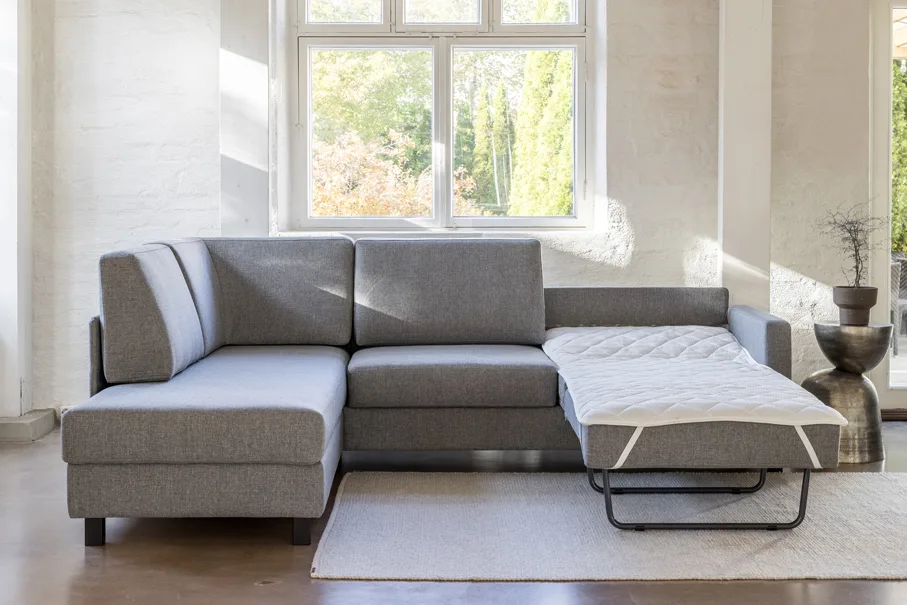 Mitkä ovat vuodekulmasohvan huolto-ohjeet?