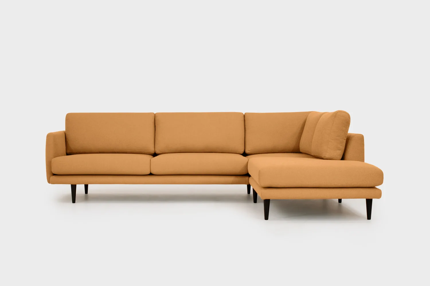 JASMI SMALL iso avokulmasohva, Bond 20, Mallikappale