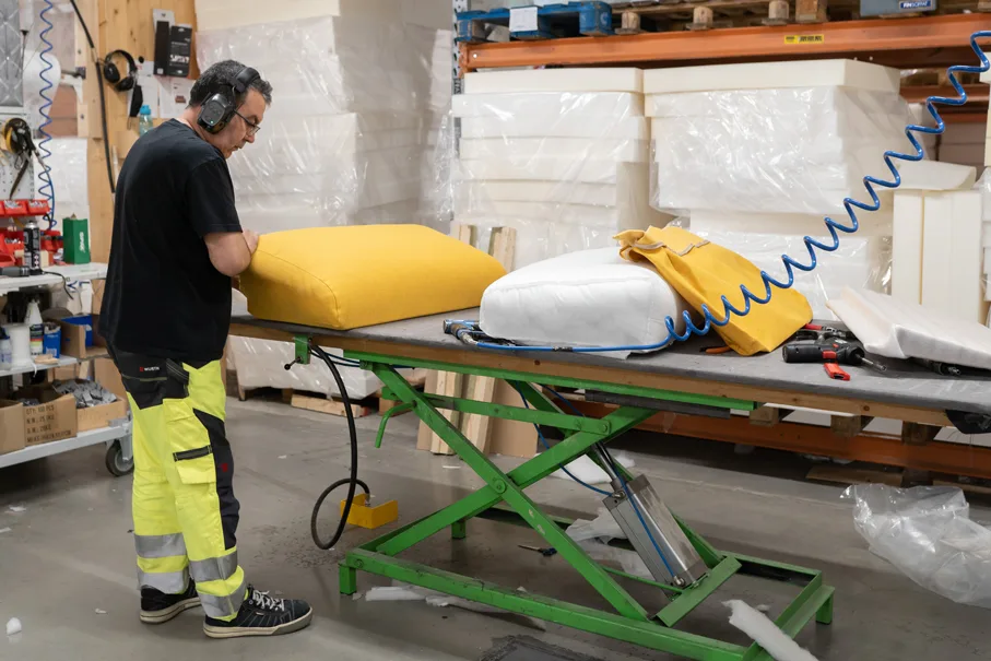 Miten sohvan täytemateriaalit eroavat toisistaan?