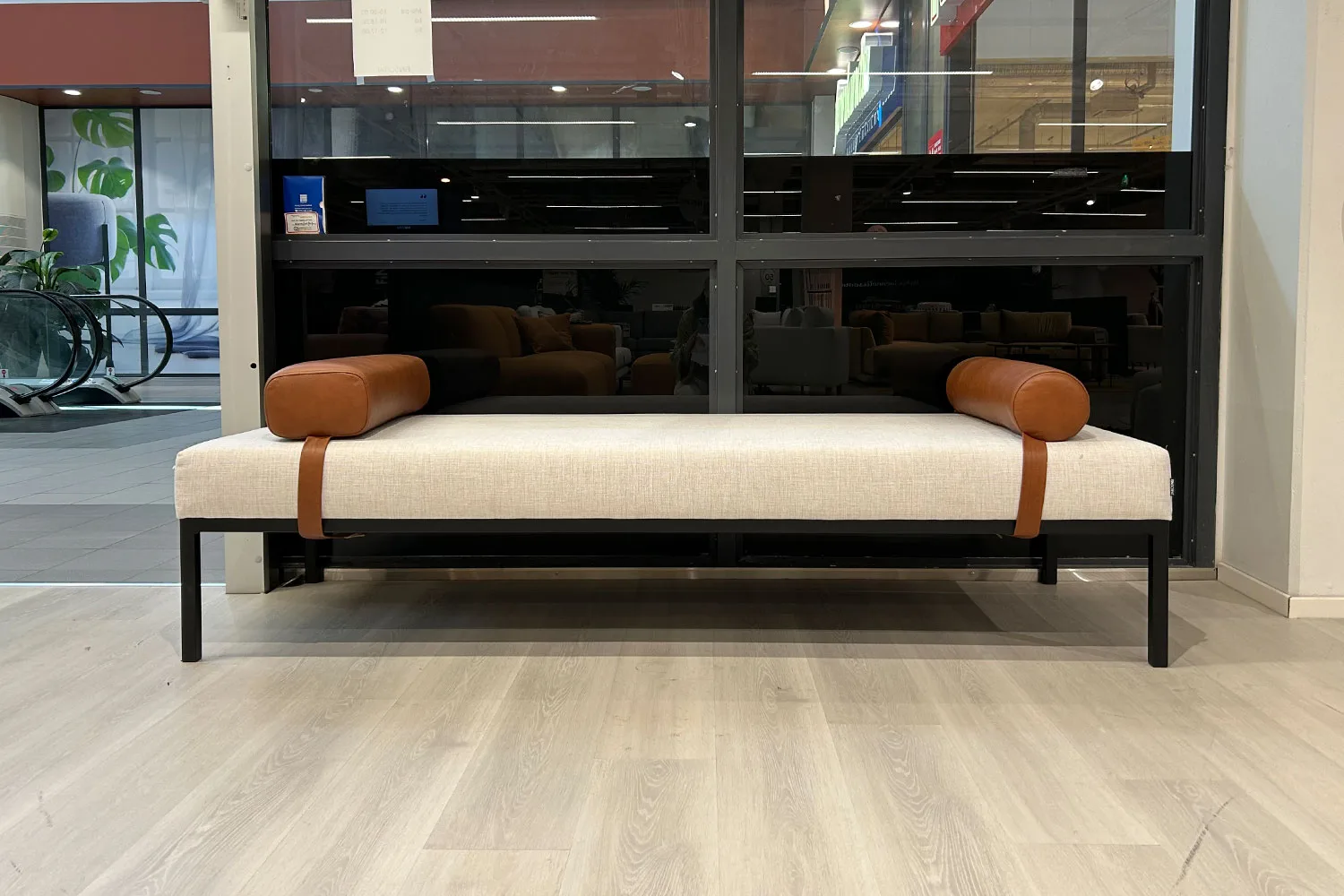 SIESTA daybed, Clean 106 Pearl, Mallikappale